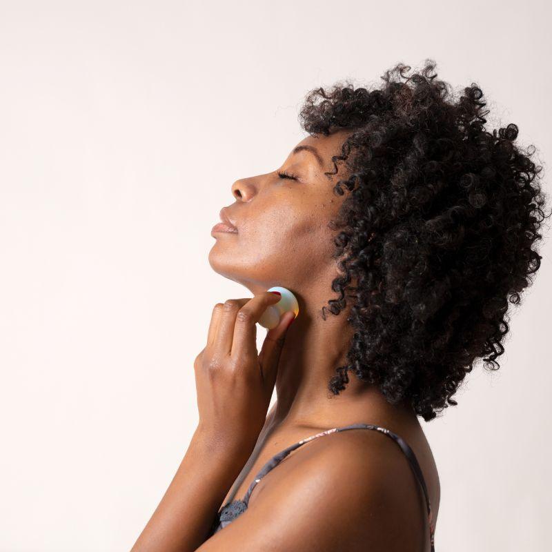 gua sha - champignon | Guasham™ outil de massage facial en forme de champignon en quart rose - belleMbeauté