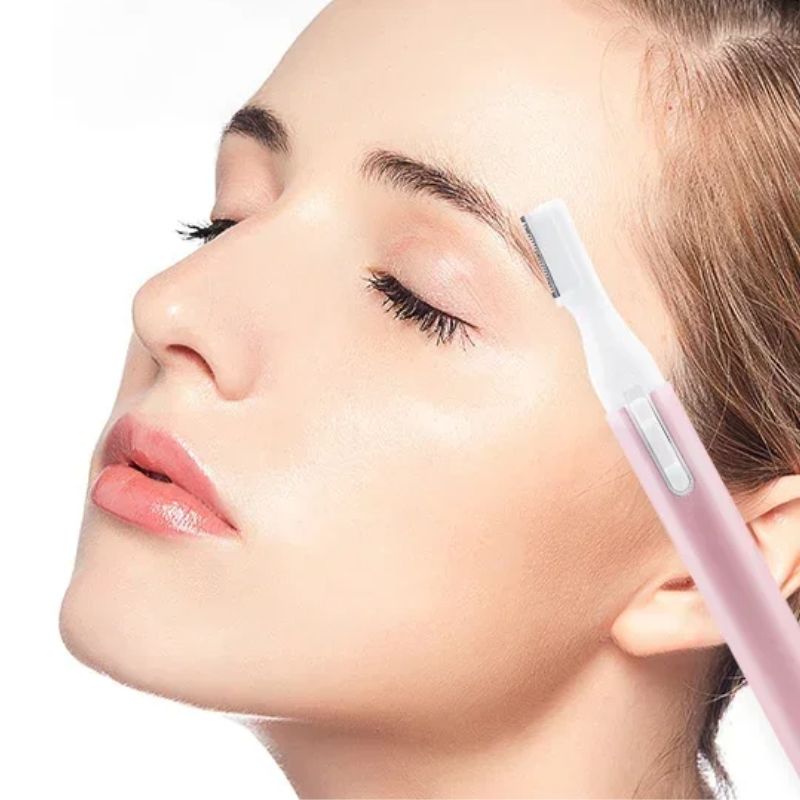 Dermaplaning | Dermotravel | Rasoir électrique de voyage pour le visage - belleMbeauté