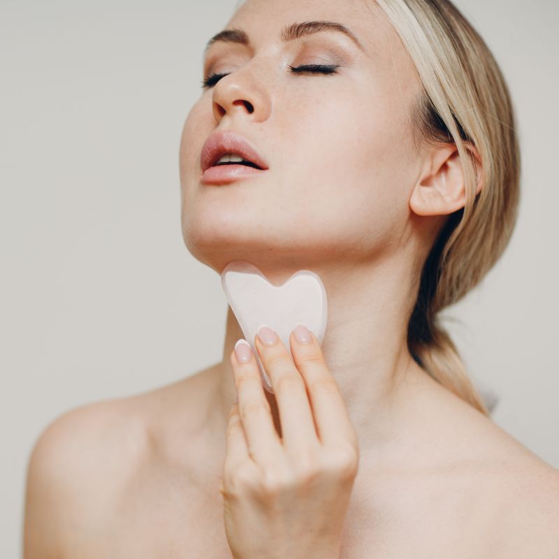 Gua sha | Guashablanc™ | Boite de gua sha blanc ,outil de massage - belleMbeauté