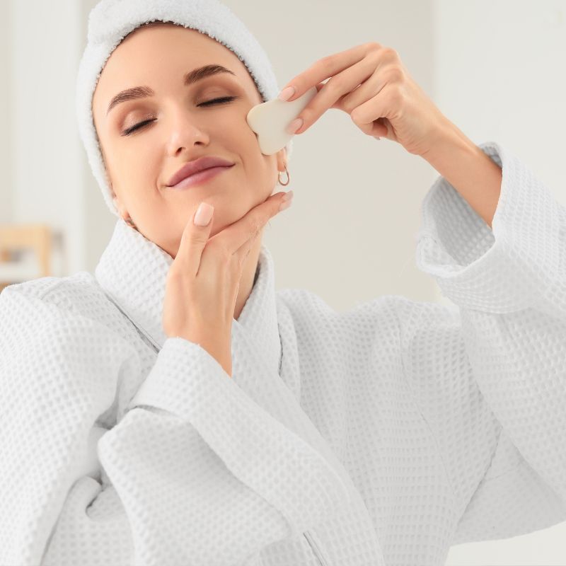 Gua sha | Guashablanc™ | Boite de gua sha blanc ,outil de massage - belleMbeauté