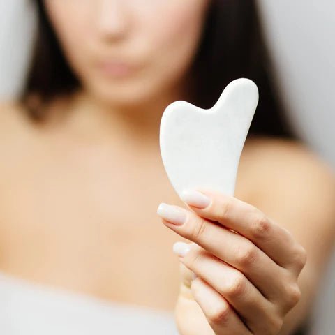 Gua sha | Guashablanc™ | Boite de gua sha blanc ,outil de massage - belleMbeauté