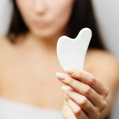 Gua sha | Guashablanc™ | Boite de gua sha blanc ,outil de massage - belleMbeauté