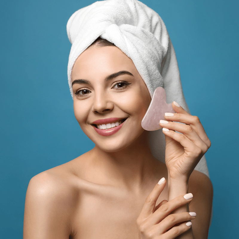 gua sha | LovelyGuasha™ pierre de massage en quart rose en forme de coeur - belleMbeauté