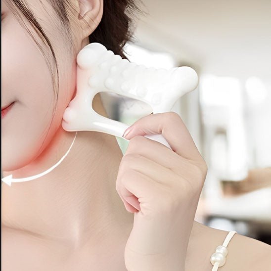 Pierre gua sha | NewGuasha | Outil de massage dentelé en céramique , ergonomique et antiride - belleMbeauté